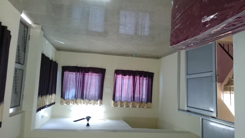 Rahul Buddha Guest House Bodh Gaya Dış mekan fotoğraf