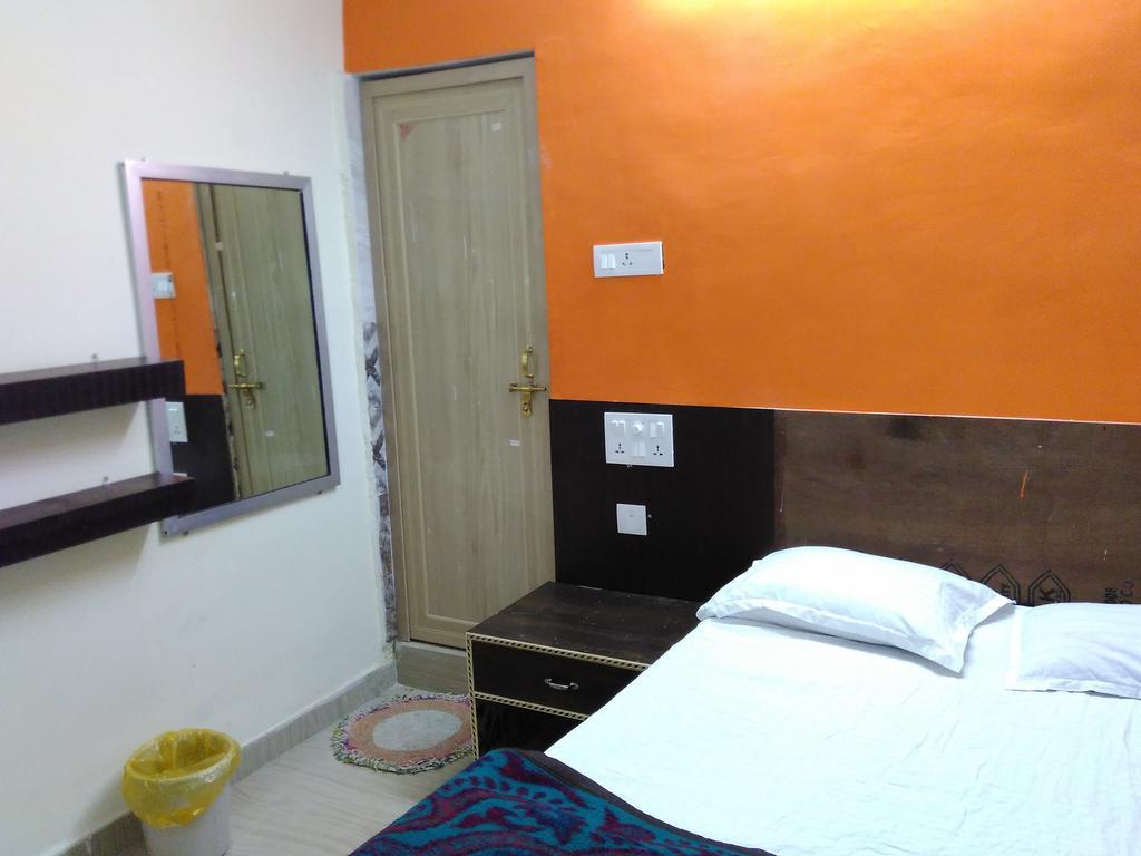Rahul Buddha Guest House Bodh Gaya Dış mekan fotoğraf